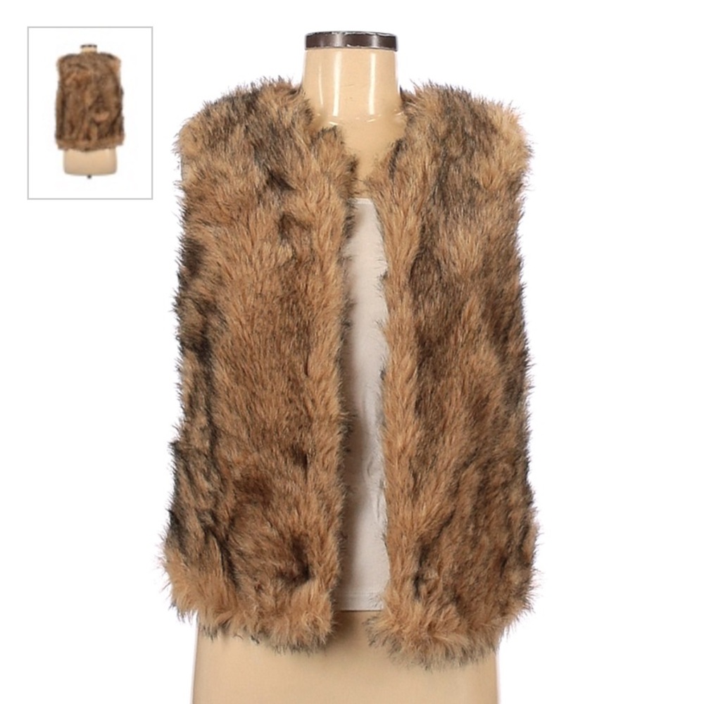 BB Dakota faux fur vest